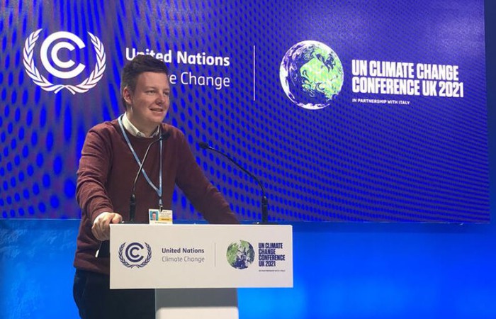 Jan Göldner bei der UN-Klimakonferenz 2021.