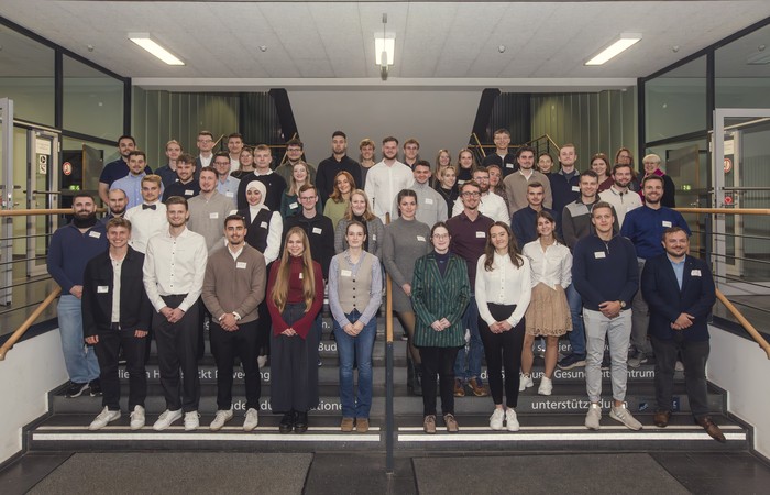 Die Treppe der Stipendiaten im Hörsaalzentrum auf dem Campus Magdeburg.