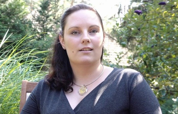 Foto der Absolvent:in Sonja Kracke.