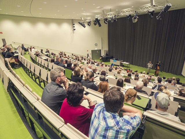 Absolventenverabschiedung des Fachbereichs Soziale Arbeit, Gesundheit und Medien 2023