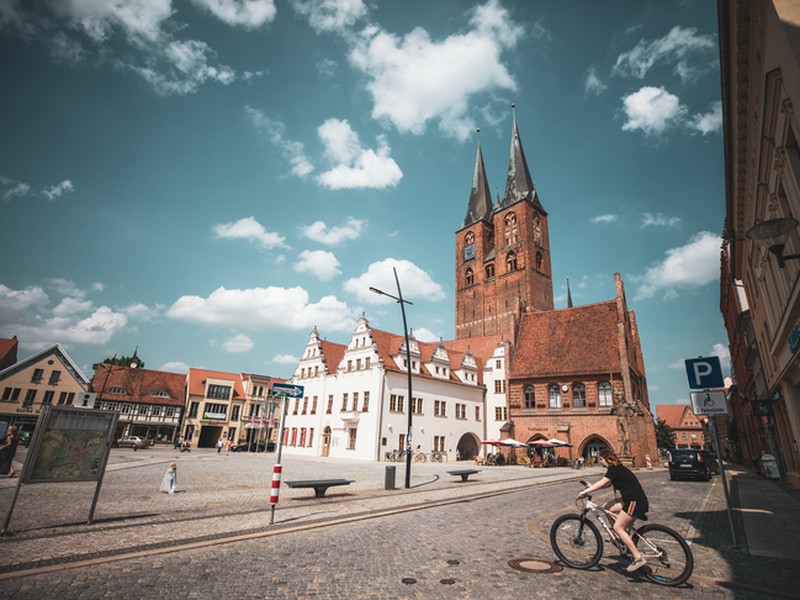 Foto vom Domplatz in Stendal.
